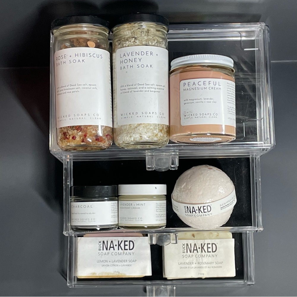 New! ☆ HP! Luxury Self-Care Skin & Bath Products Gift Set - Picture 3 of 5